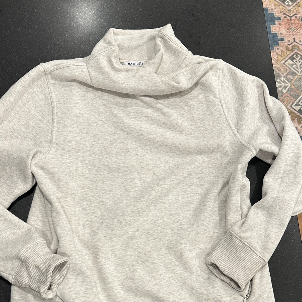 Athleta Women's Light Gray/Cream Cowl Neck Sweater